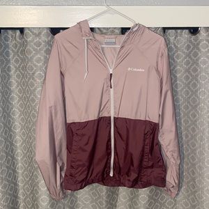 Columbia women medium windbreaker